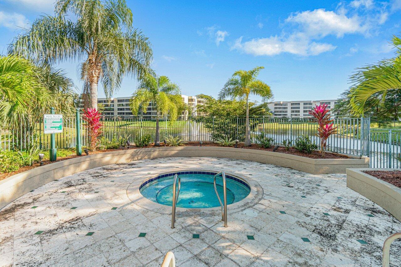 1825 Palm Cove Boulevard 7-307