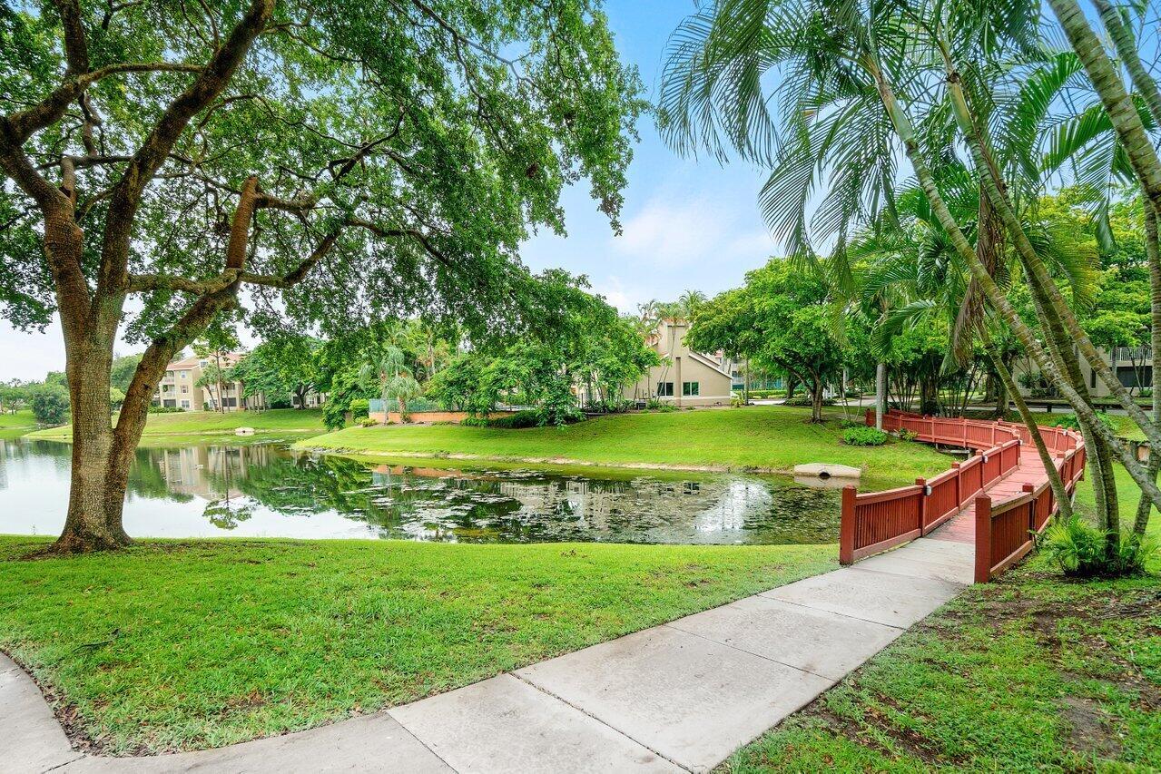 1825 Palm Cove Boulevard 7-307