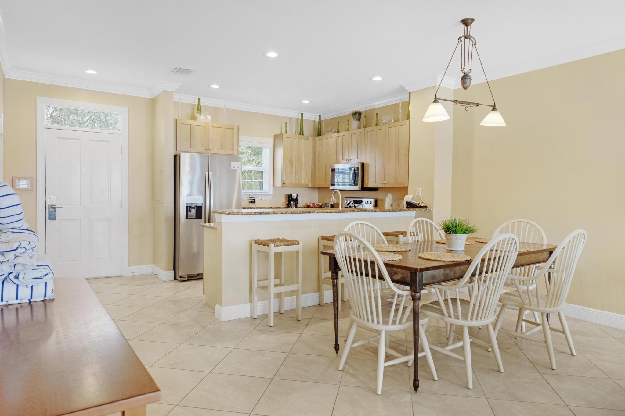 2600 Overseas Highway 37