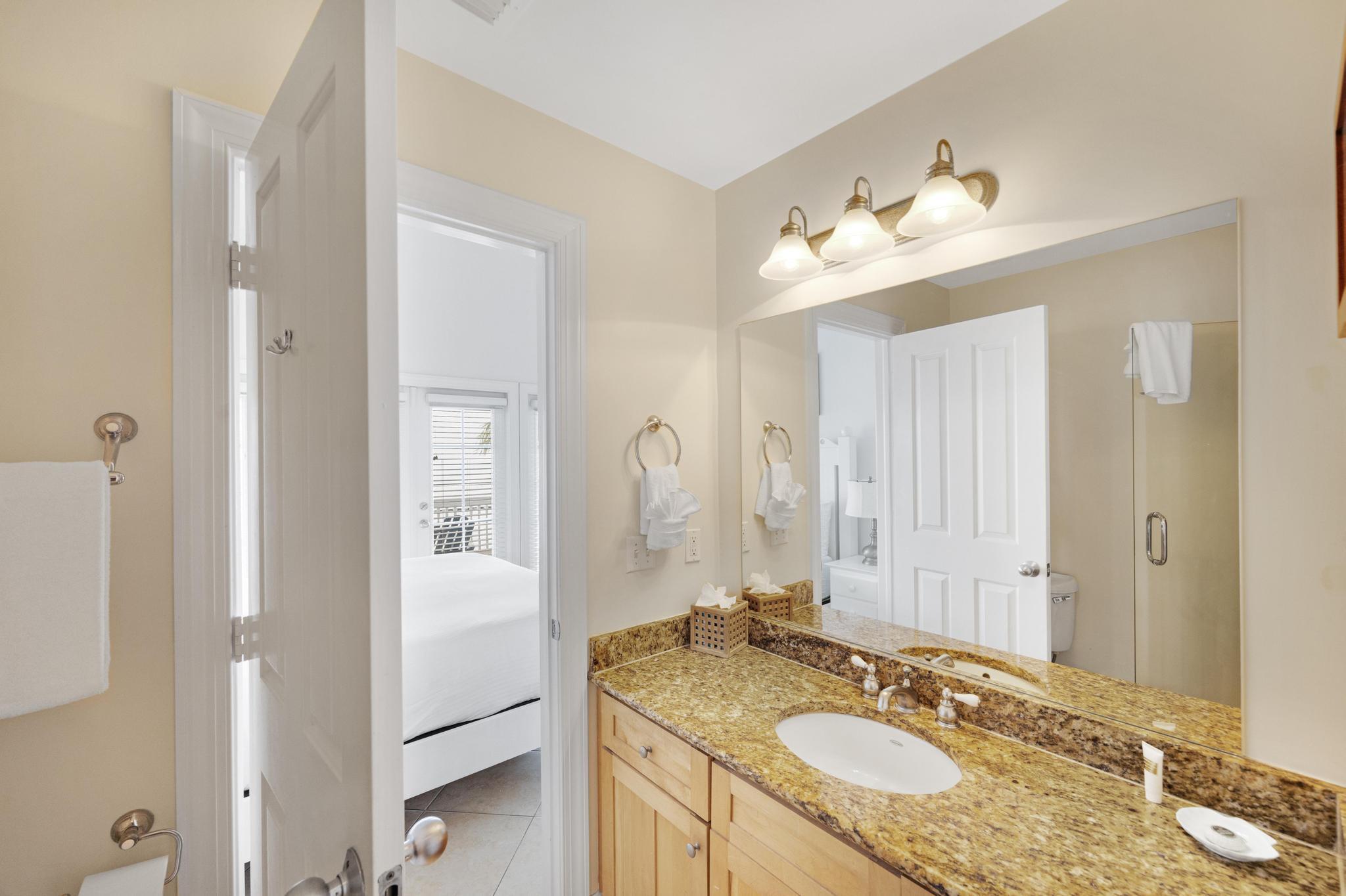 2600 Overseas Highway 37