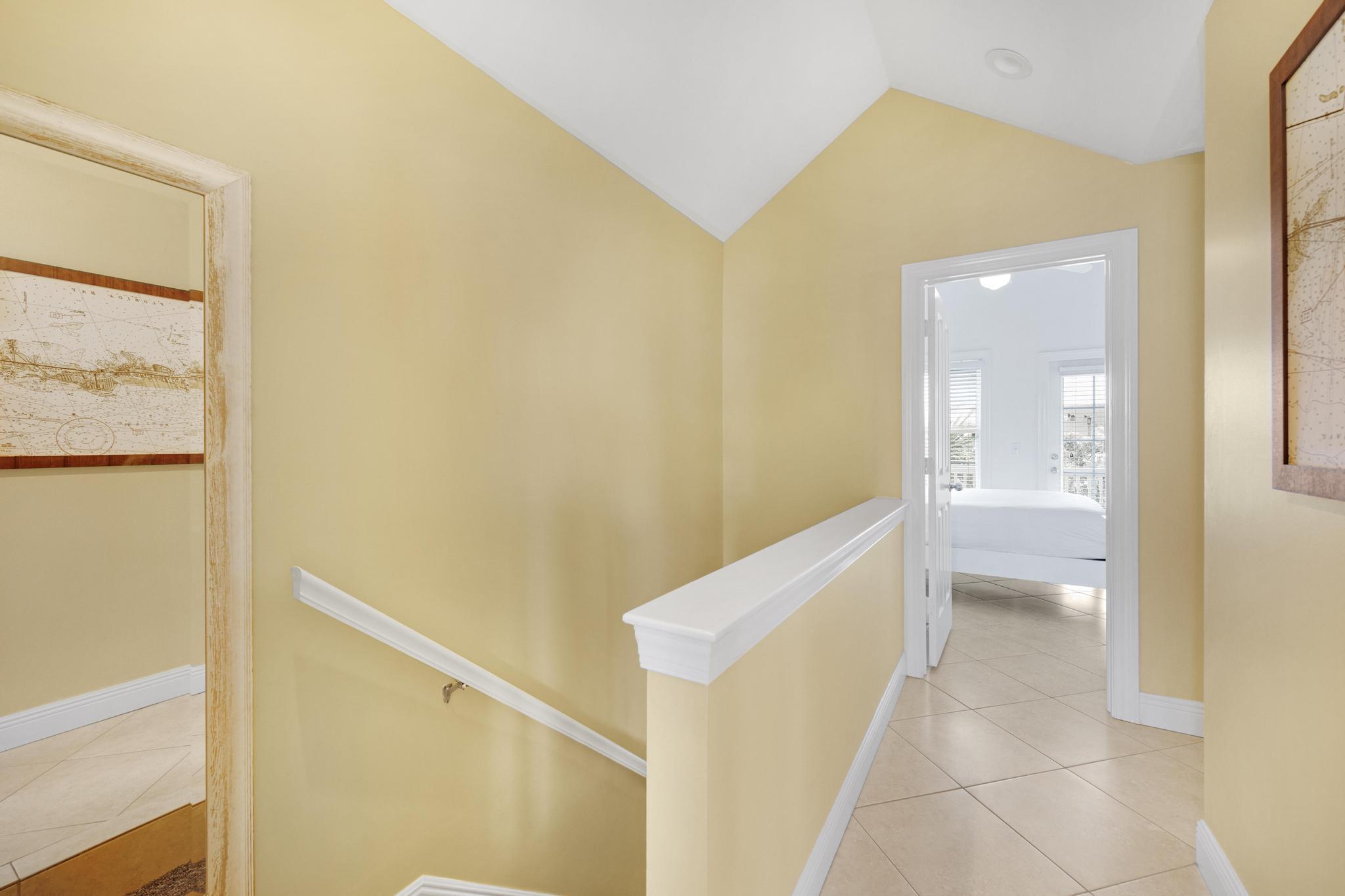 2600 Overseas Highway 37