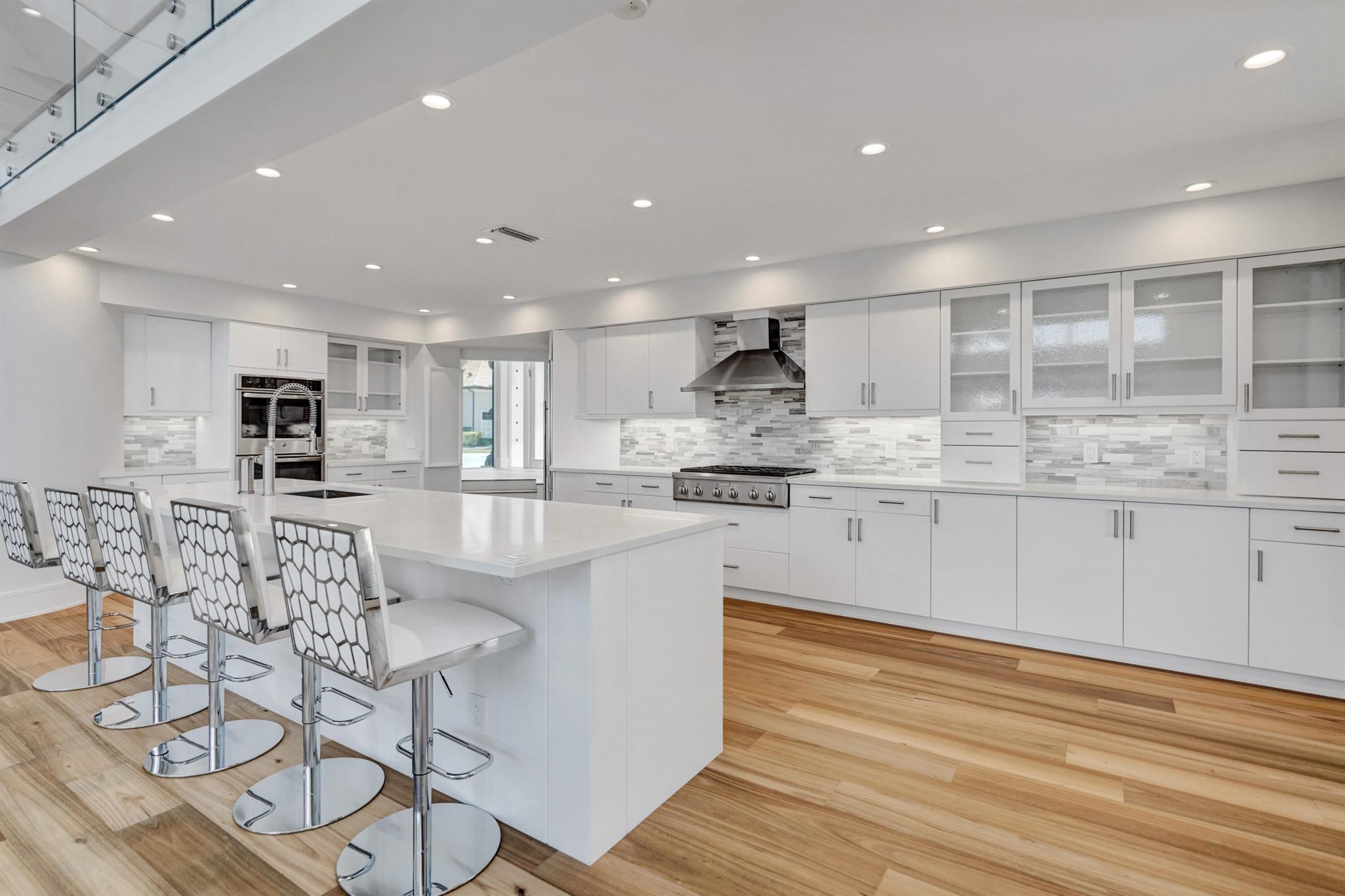 961 Iris Drive