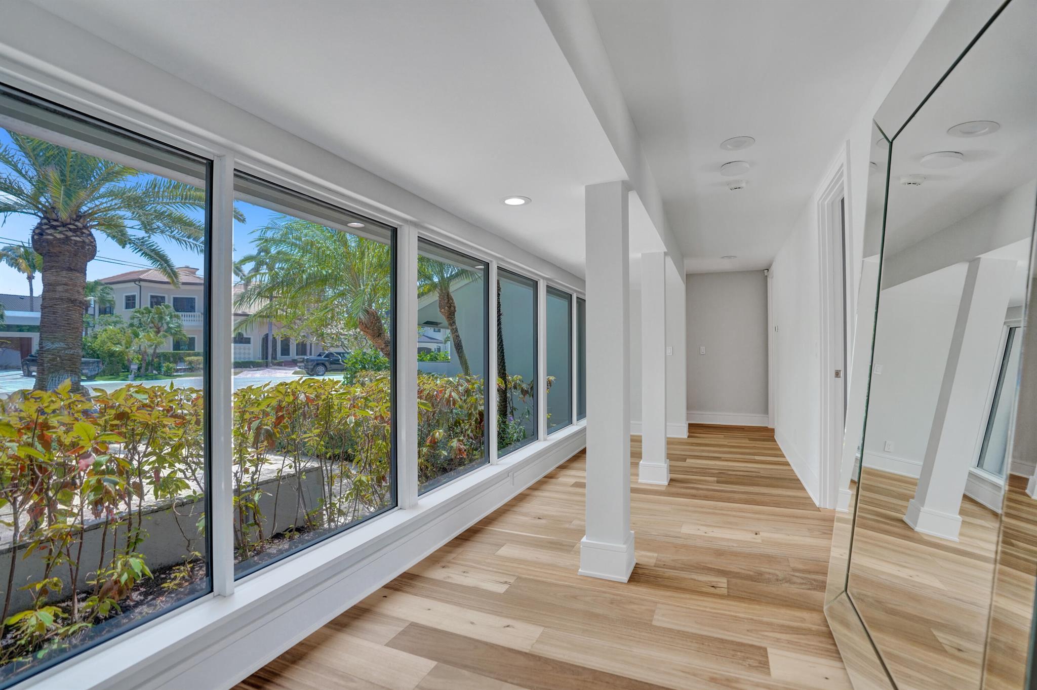 961 Iris Drive