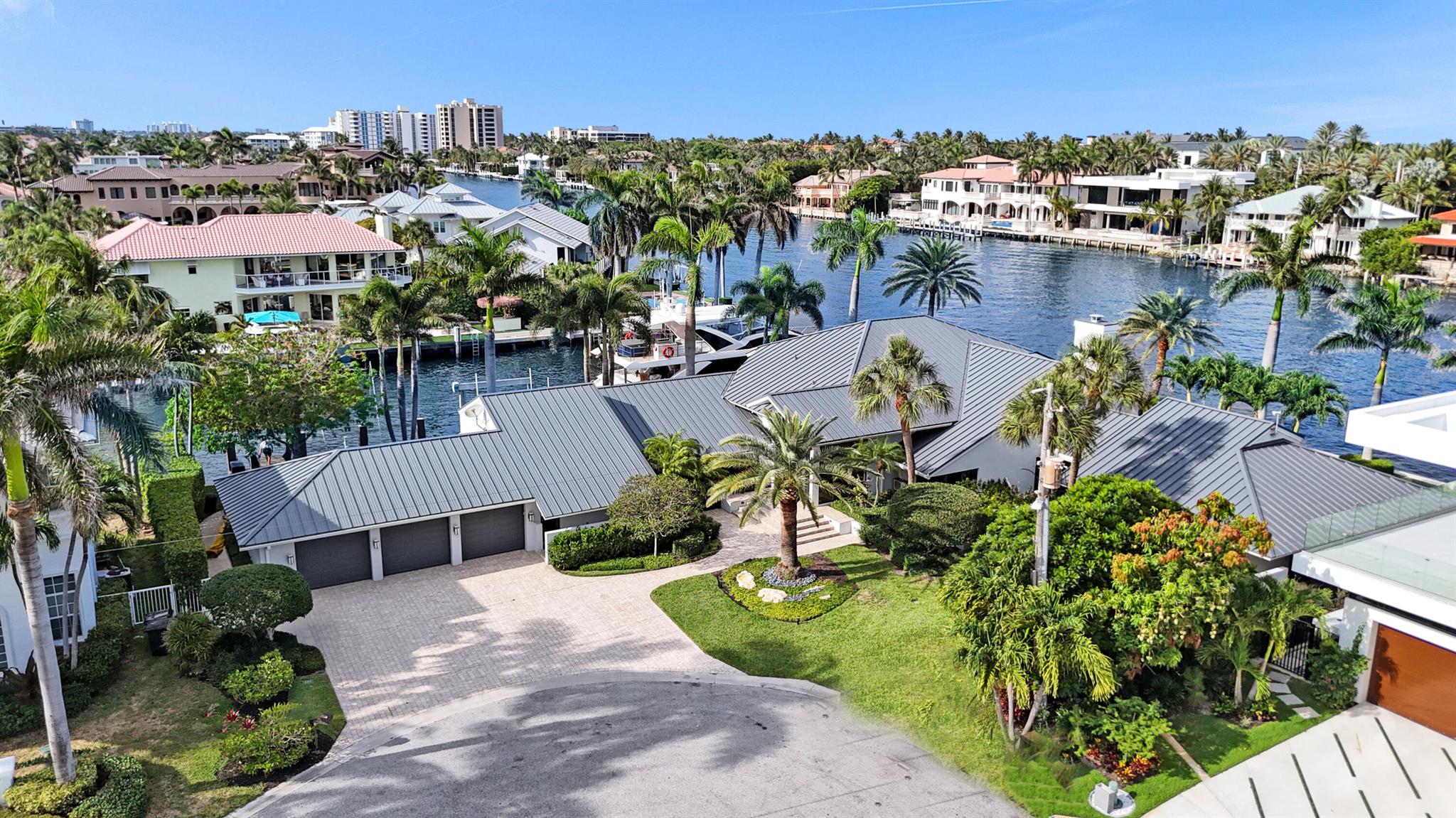 961 Iris Drive