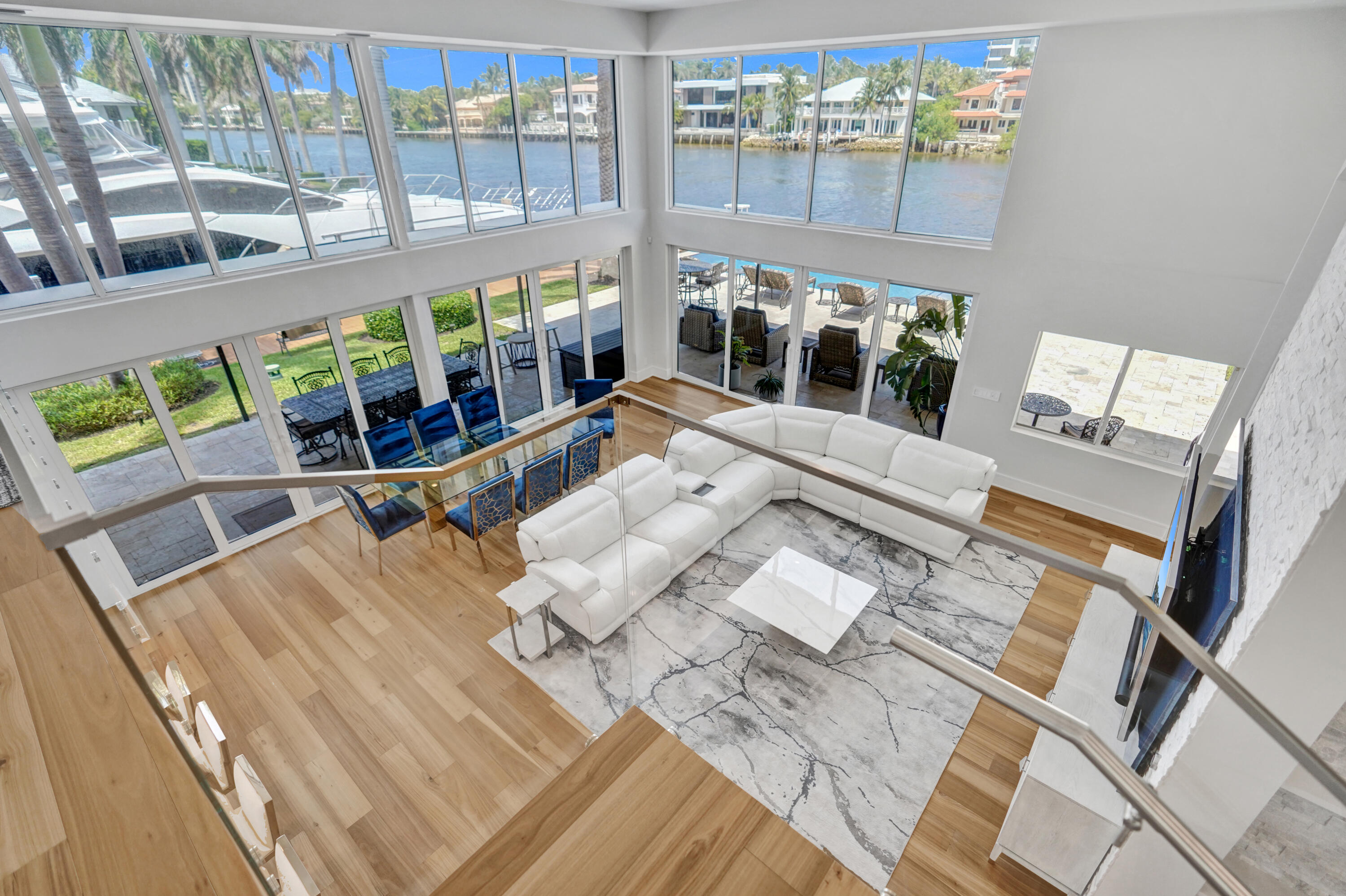 961 Iris Drive