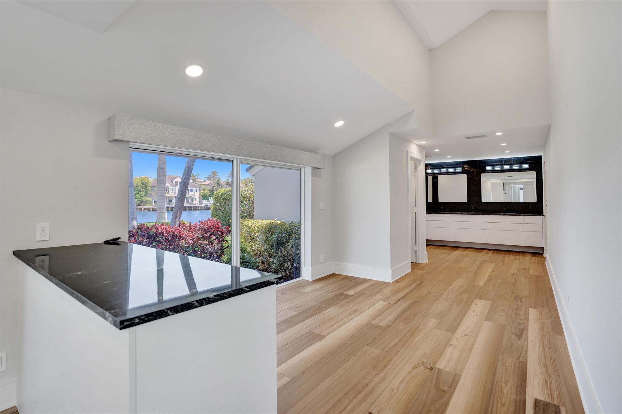 961 Iris Drive