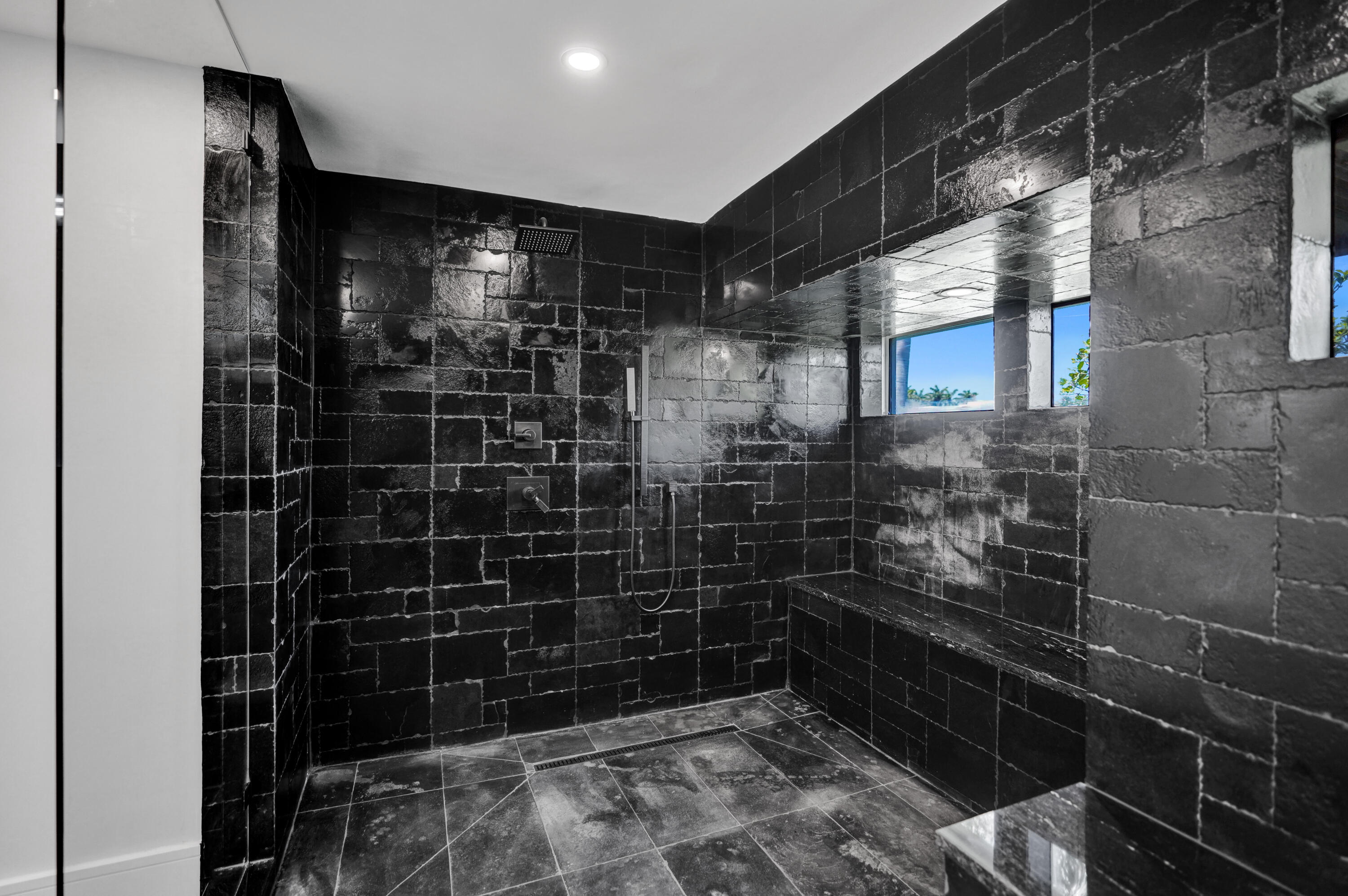 961 Iris Drive