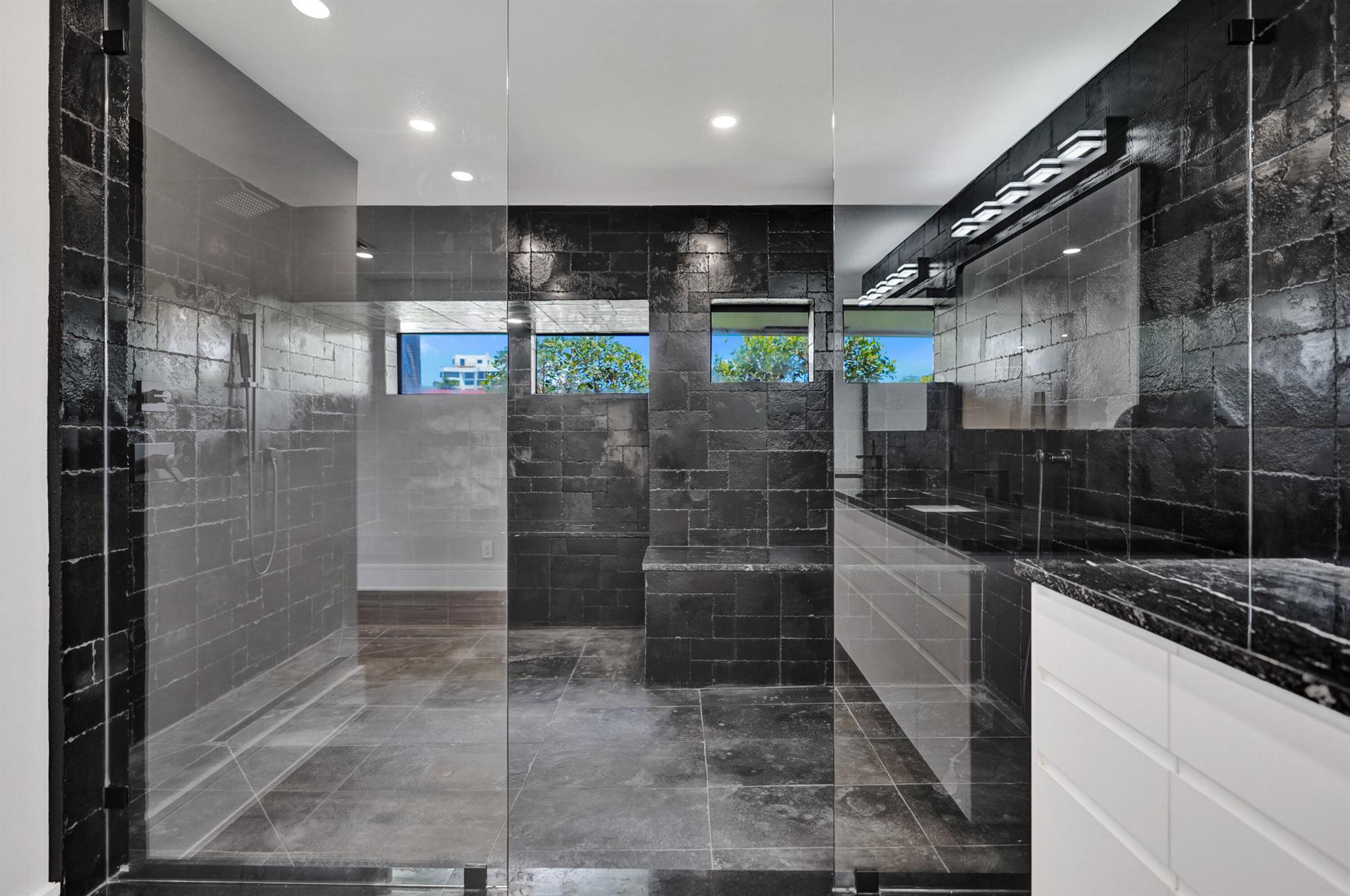 961 Iris Drive