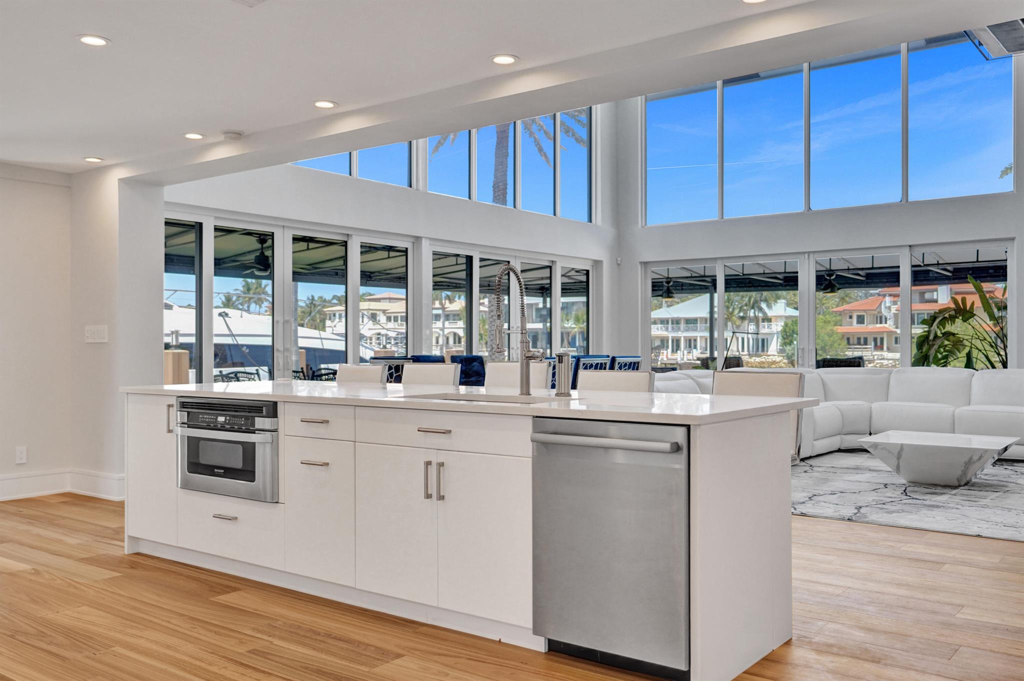 961 Iris Drive