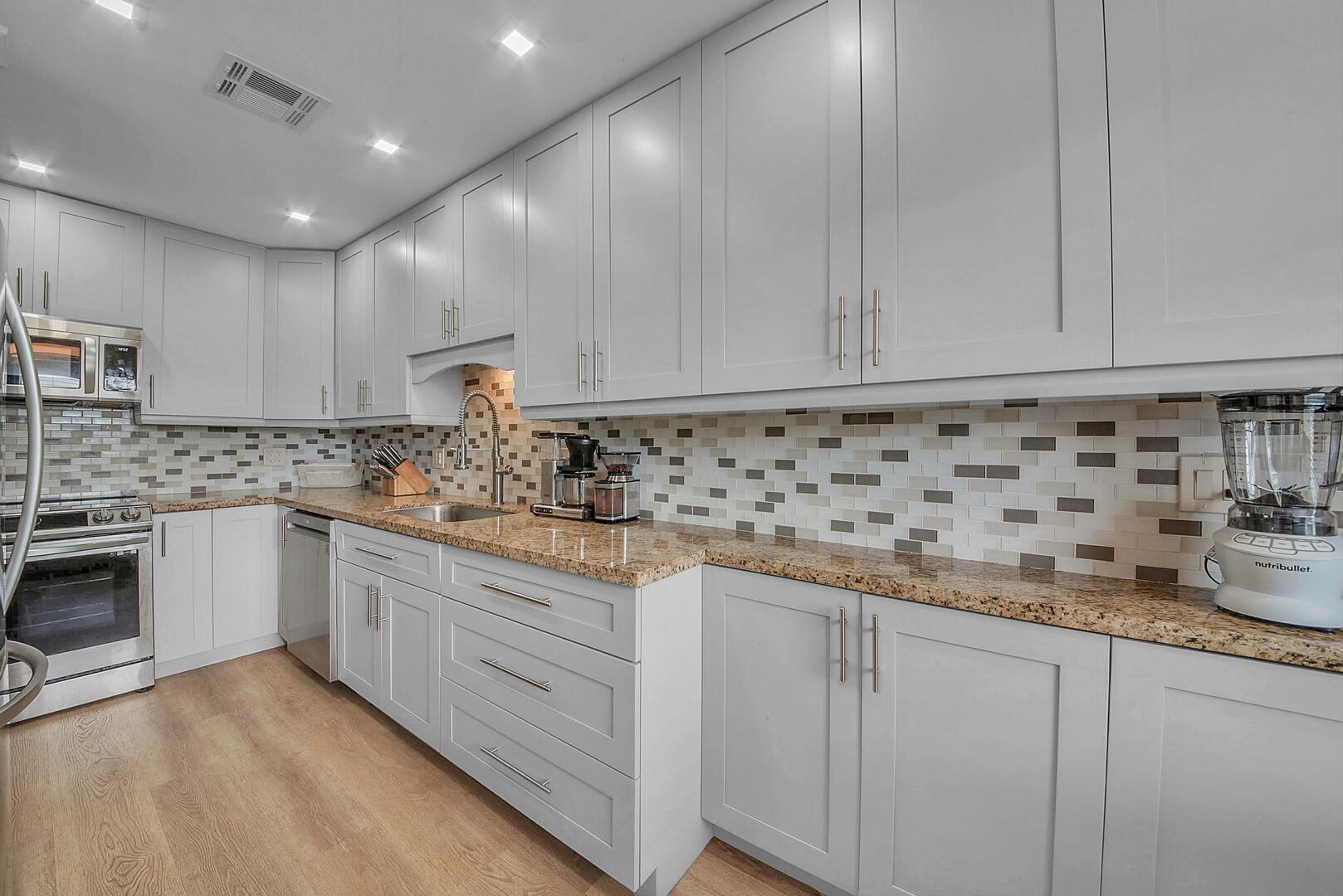 1140 Mahogany Way 103