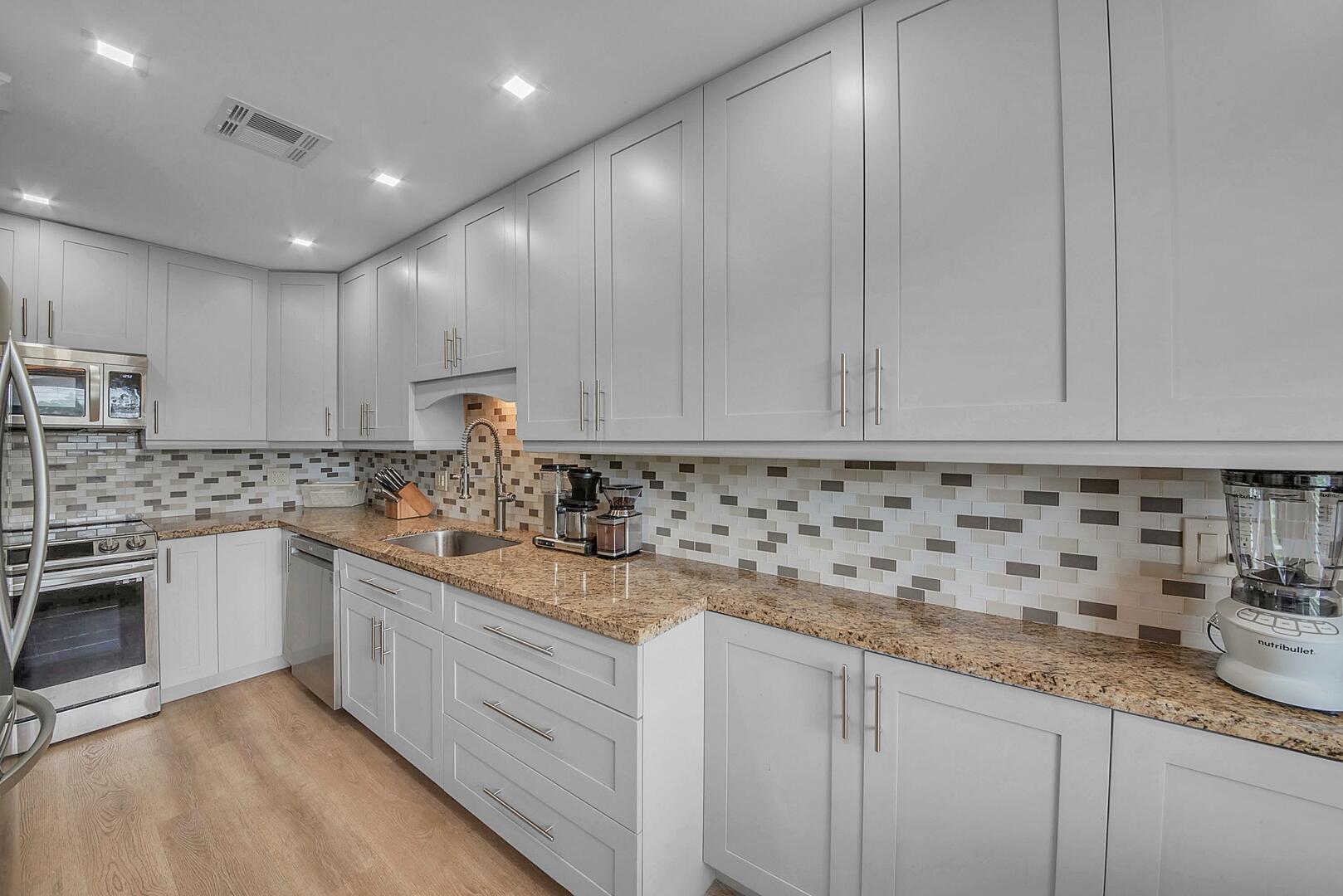 1140 Mahogany Way 103