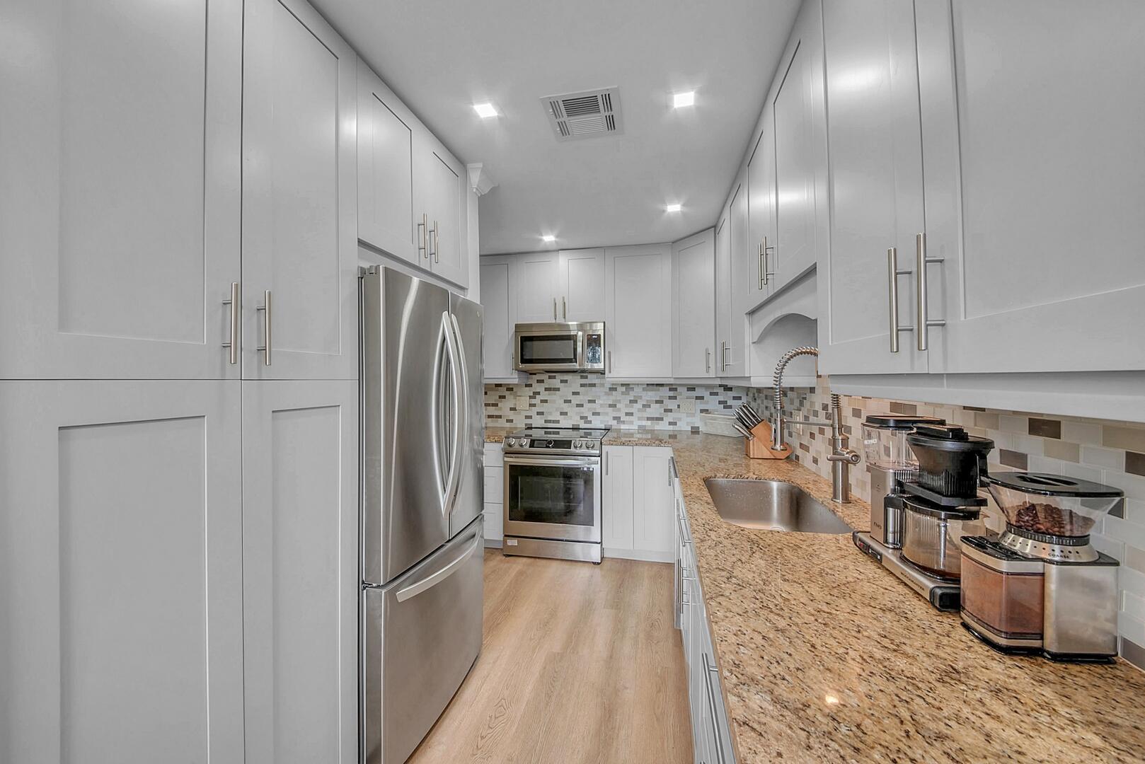 1140 Mahogany Way 103