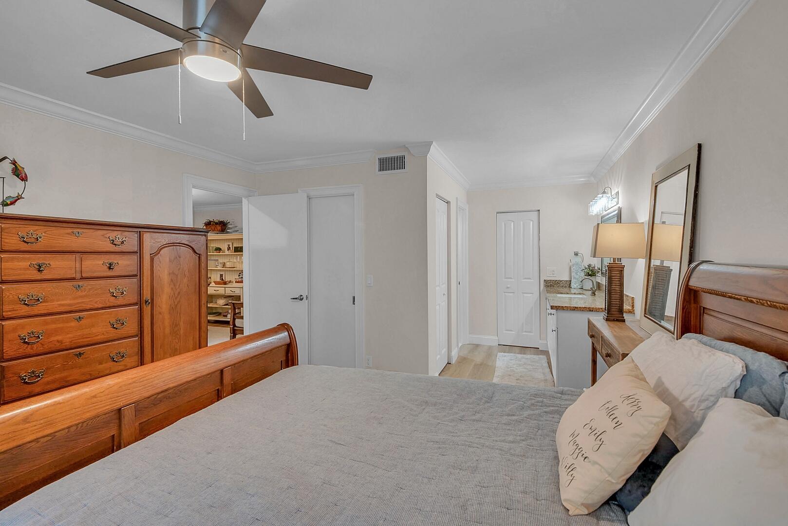 1140 Mahogany Way 103