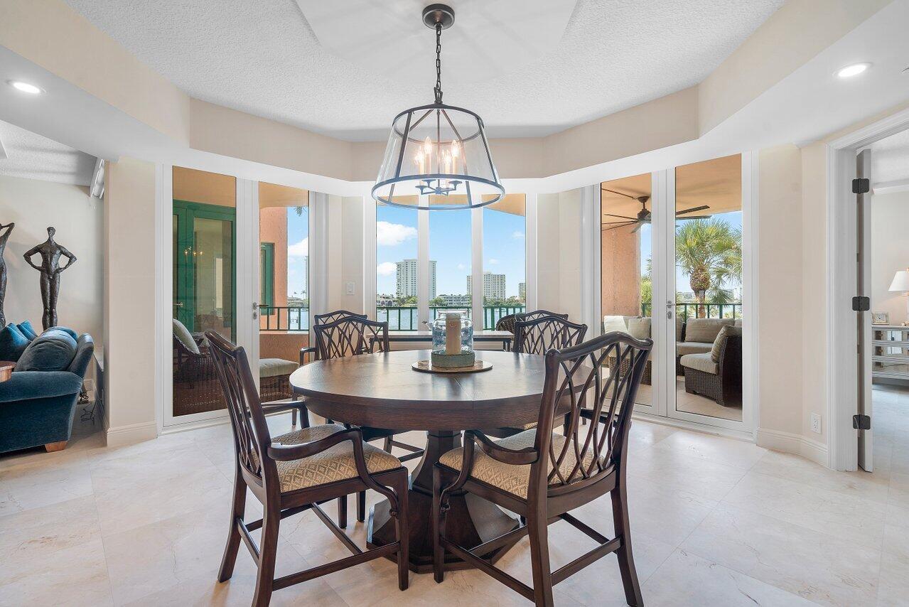 140 SE 5th Avenue 350