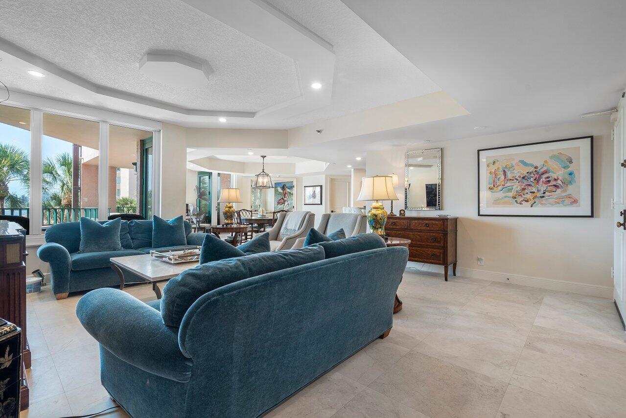 140 SE 5th Avenue 350