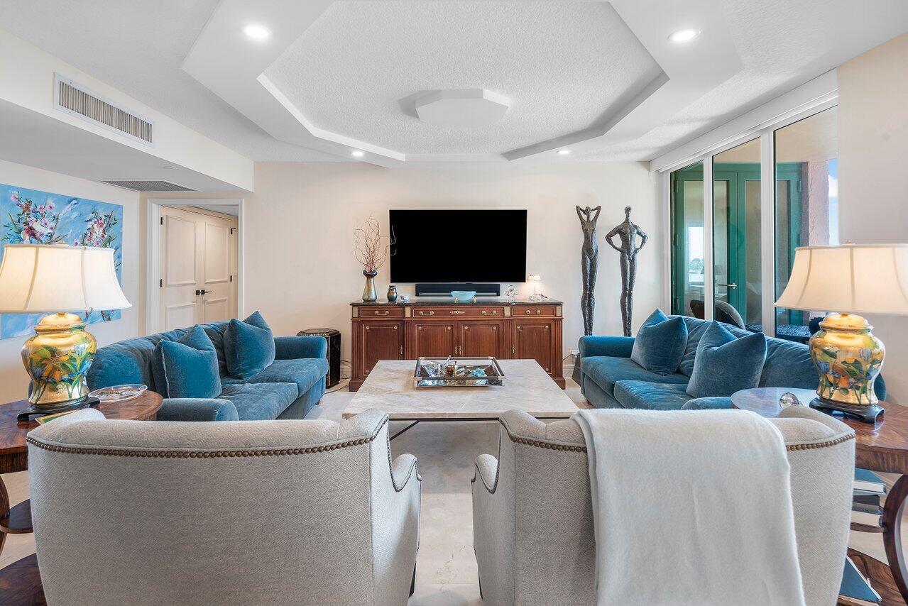 140 SE 5th Avenue 350