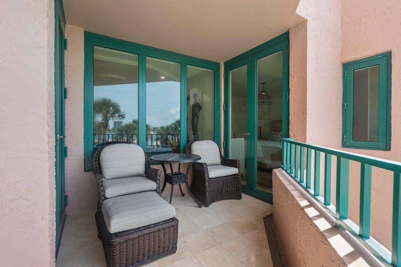 140 SE 5th Avenue 350