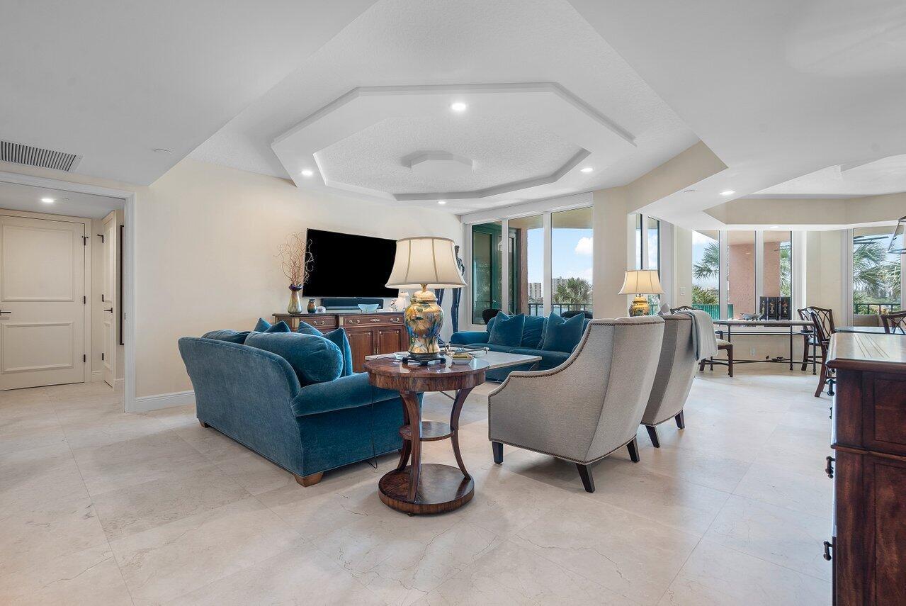 140 SE 5th Avenue 350