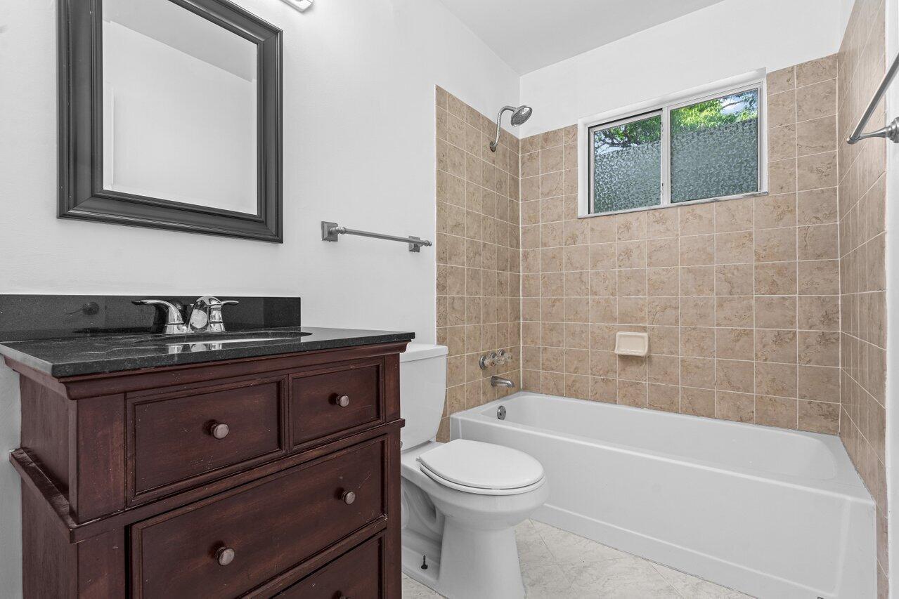 249 NW 4th Diagonal