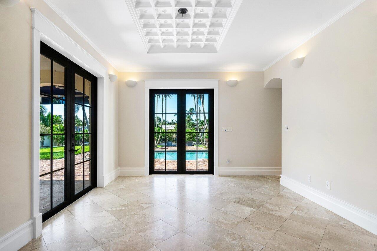 25 Harbor Drive