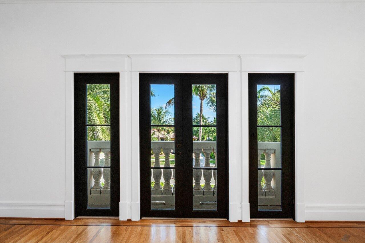 25 Harbor Drive