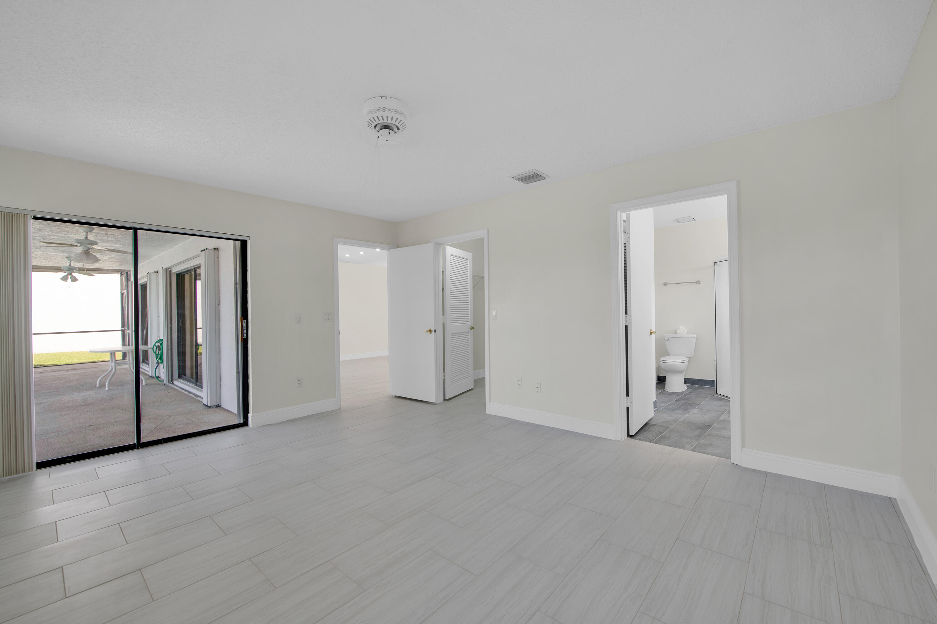 5625 Aspen Ridge Circle