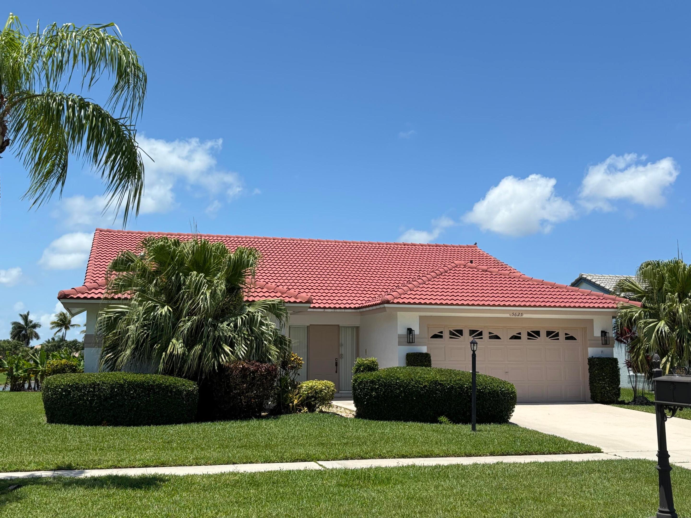 5625 Aspen Ridge Circle