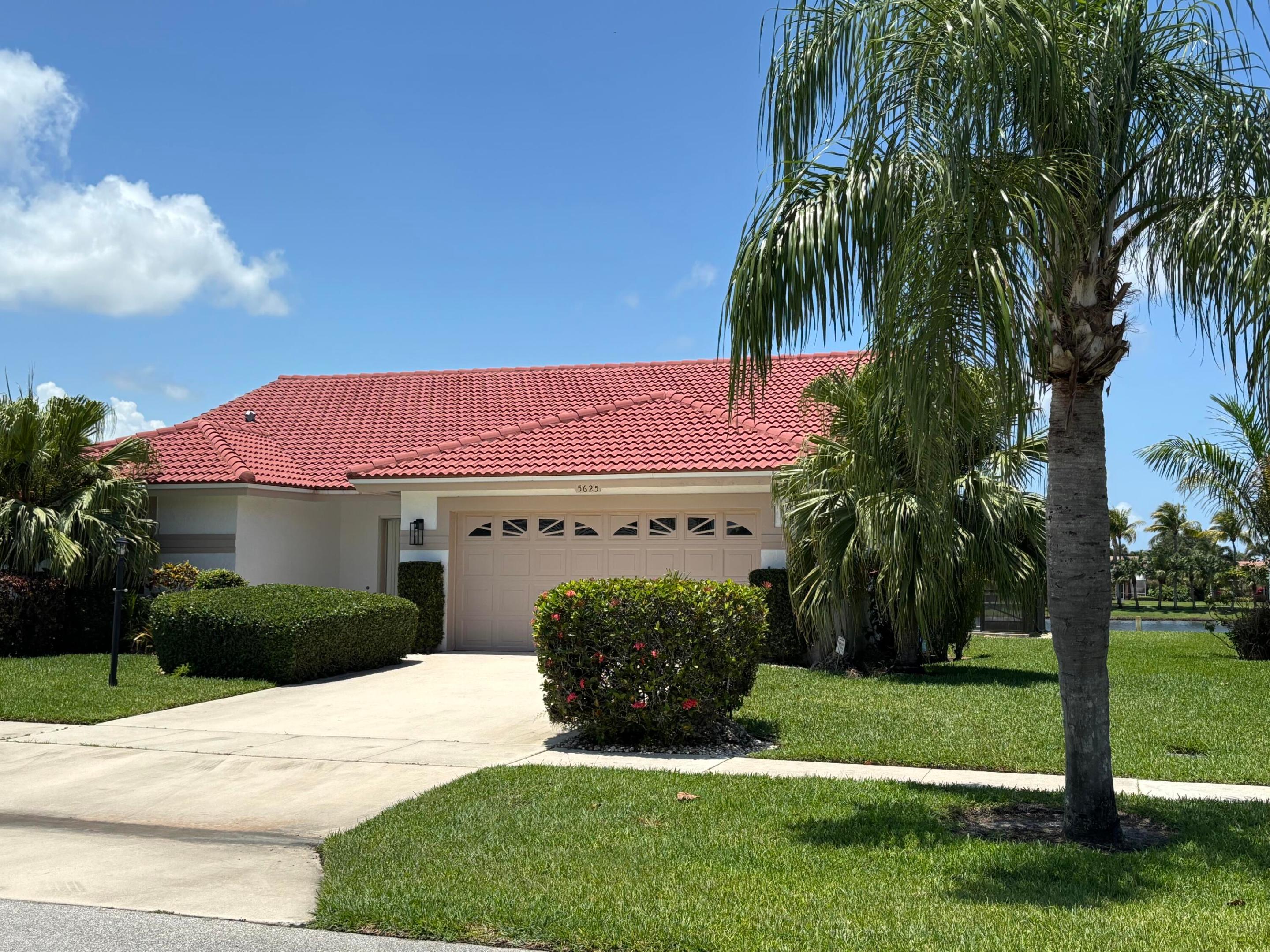 5625 Aspen Ridge Circle