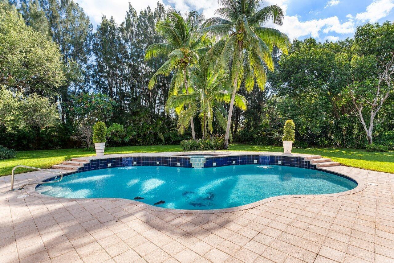 16164 Bridlewood Circle