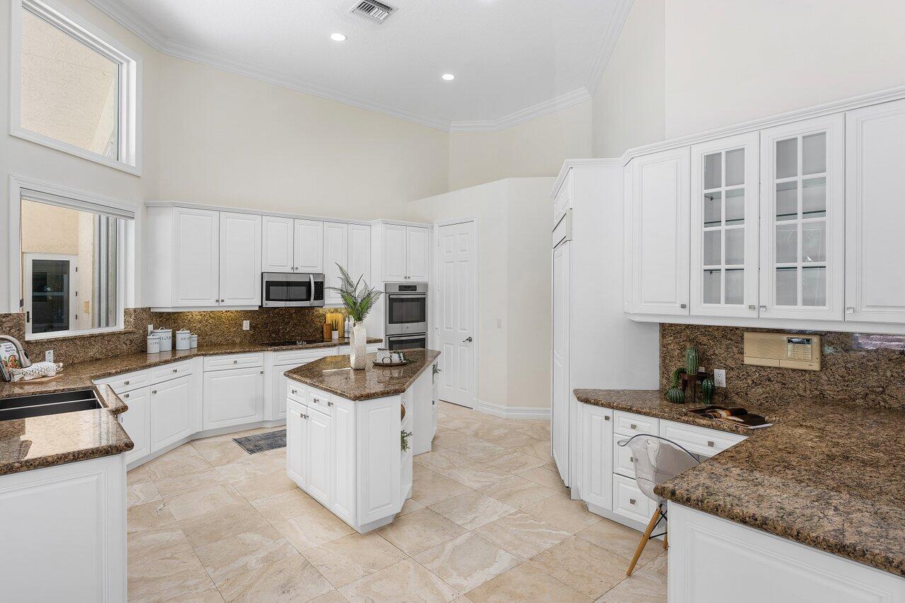 16164 Bridlewood Circle