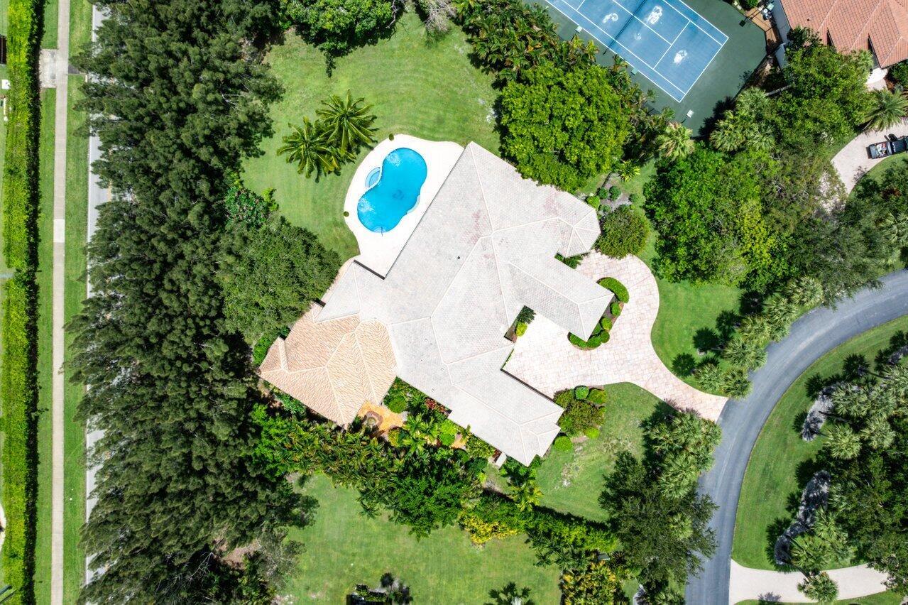 16164 Bridlewood Circle