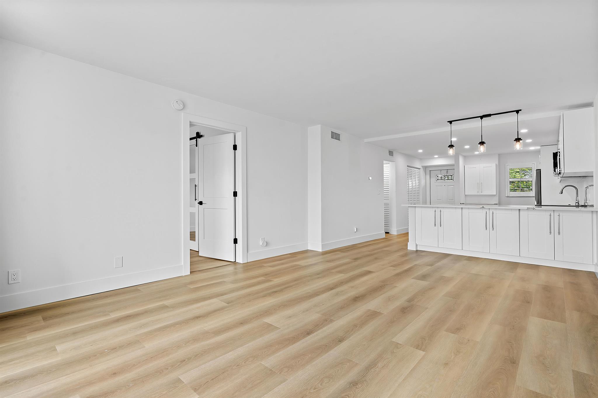 750 NE Spanish River Boulevard 1090