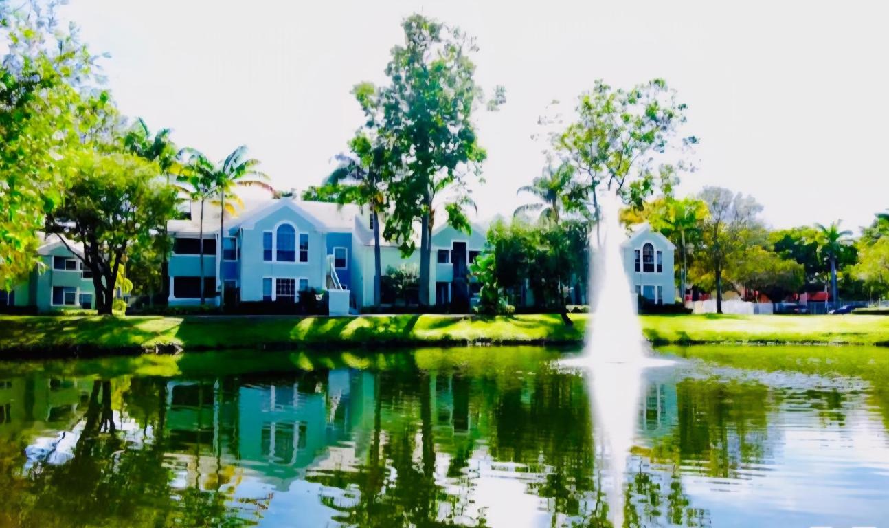 1020 Crystal C Way C, Delray Beach Unit: C