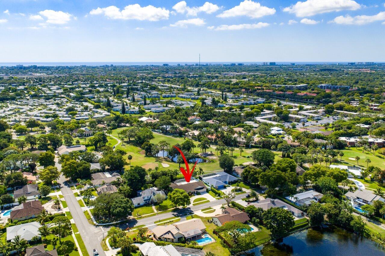 3127 Lakeview Drive