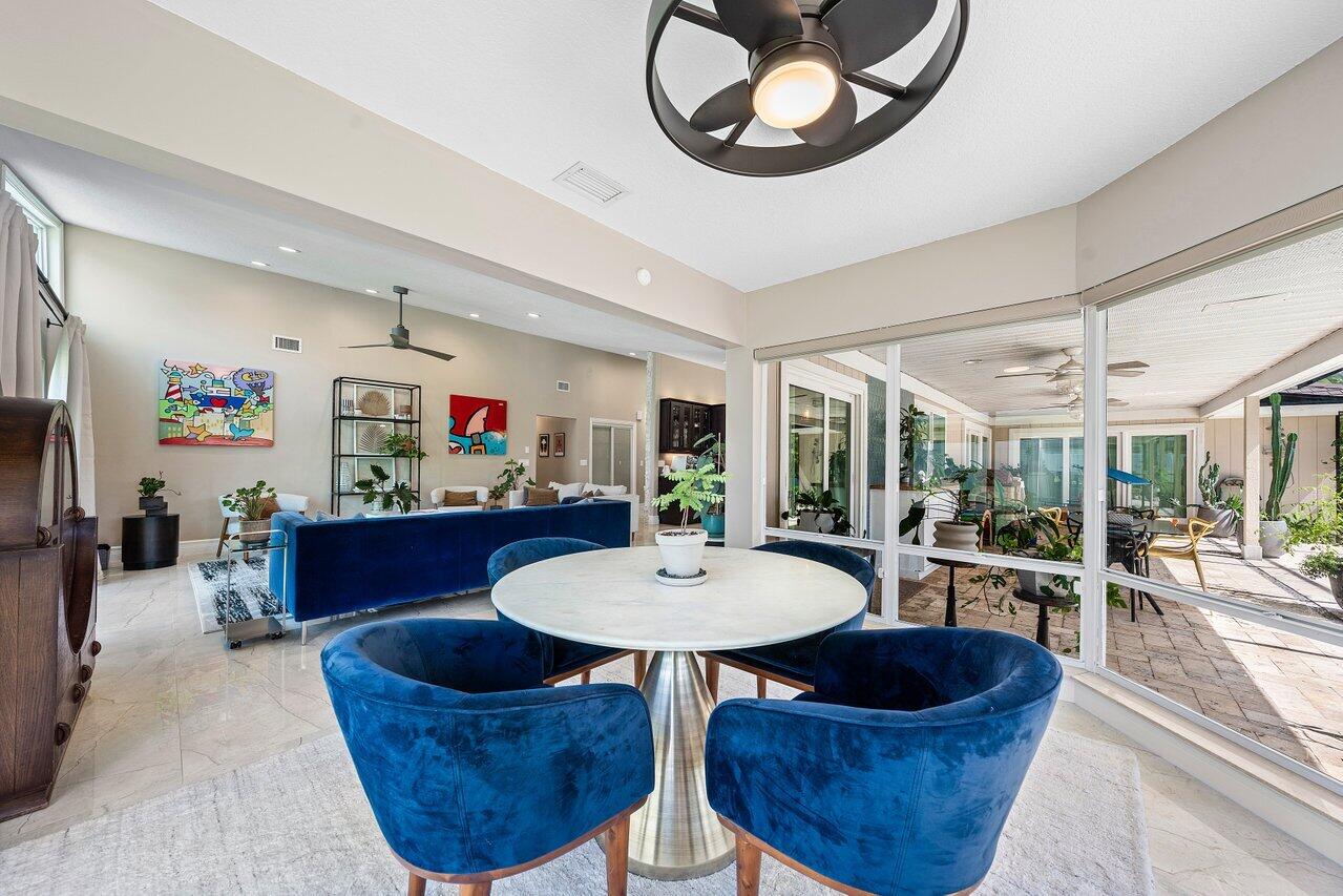3127 Lakeview Drive