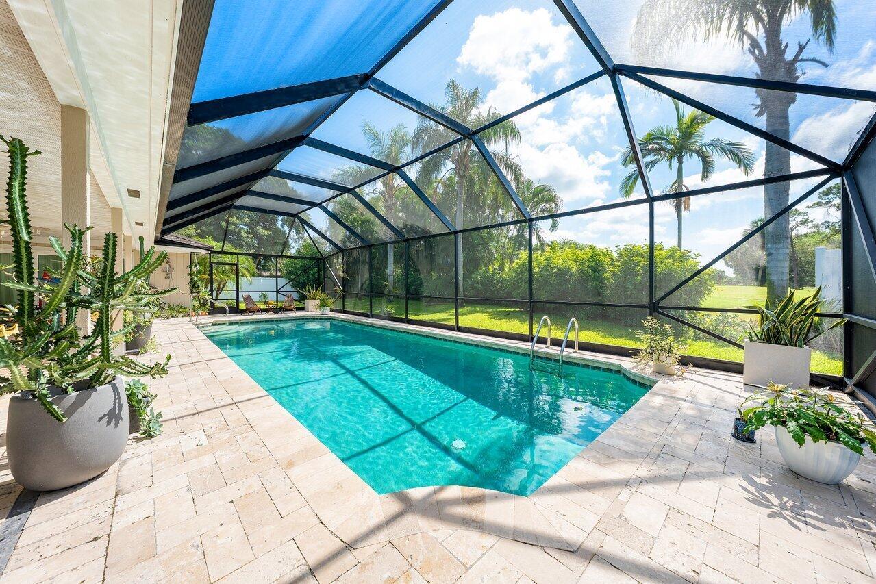 3127 Lakeview Drive