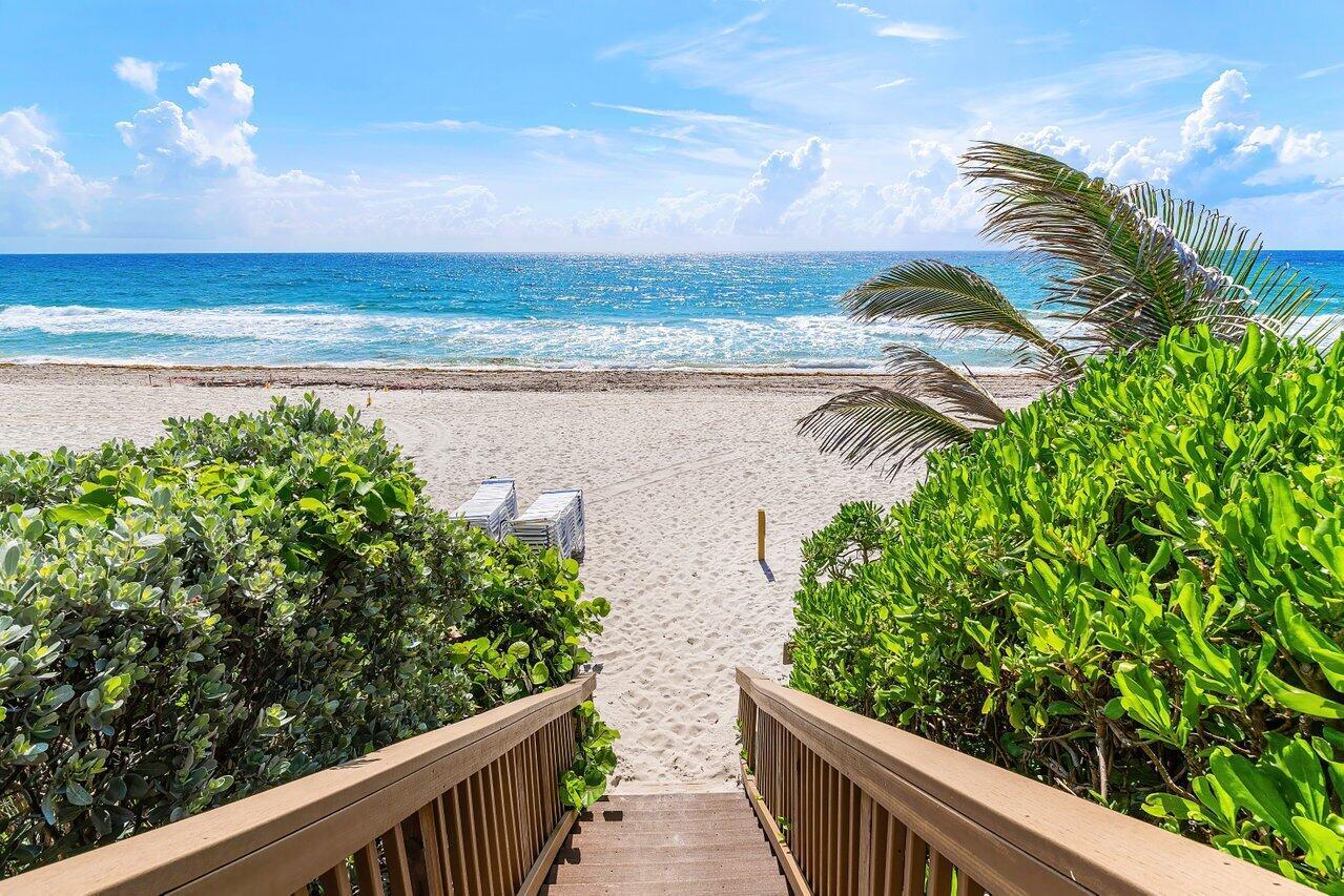 1155 Hillsboro Mile 303