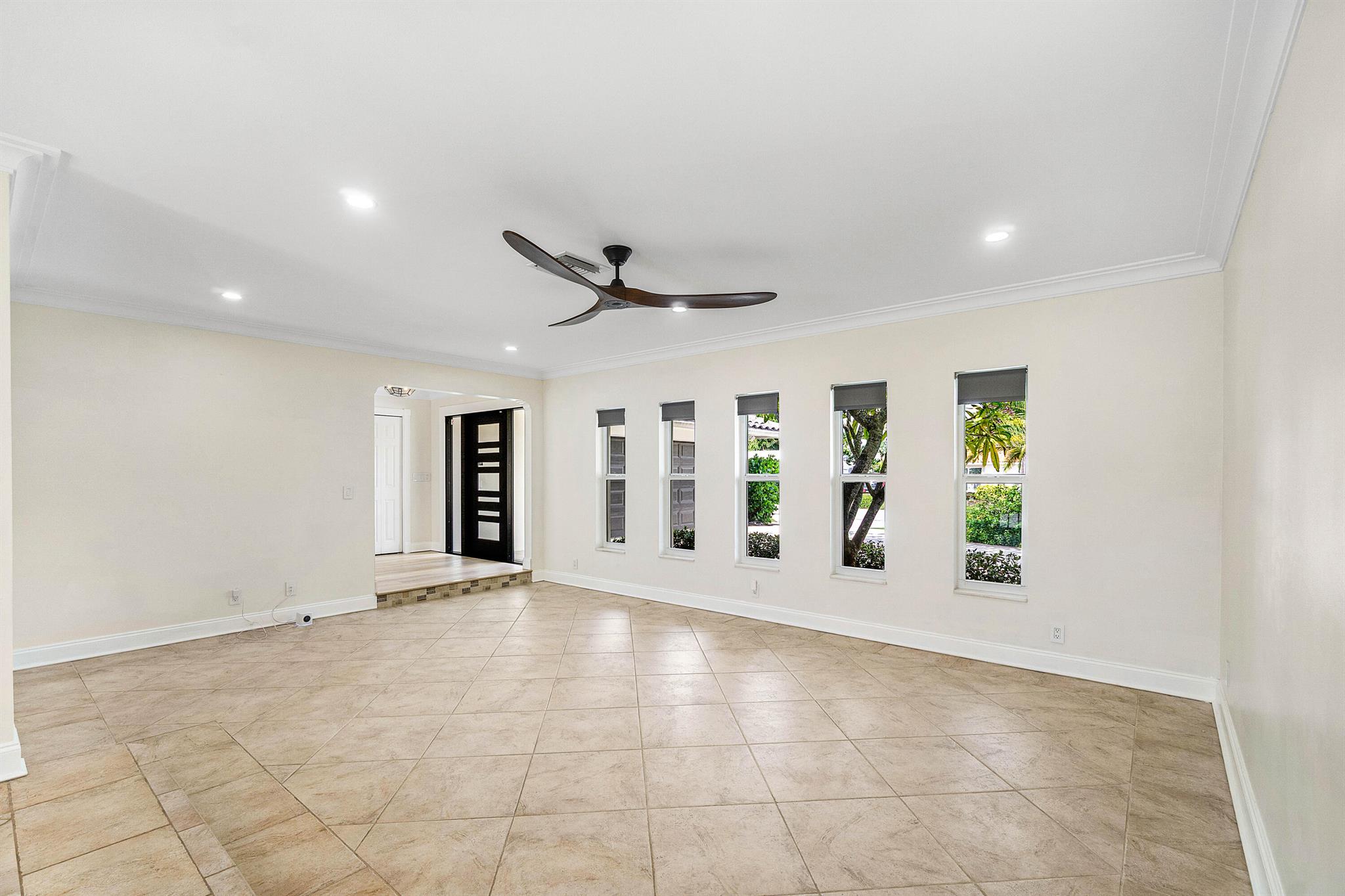 7652 Palm Road