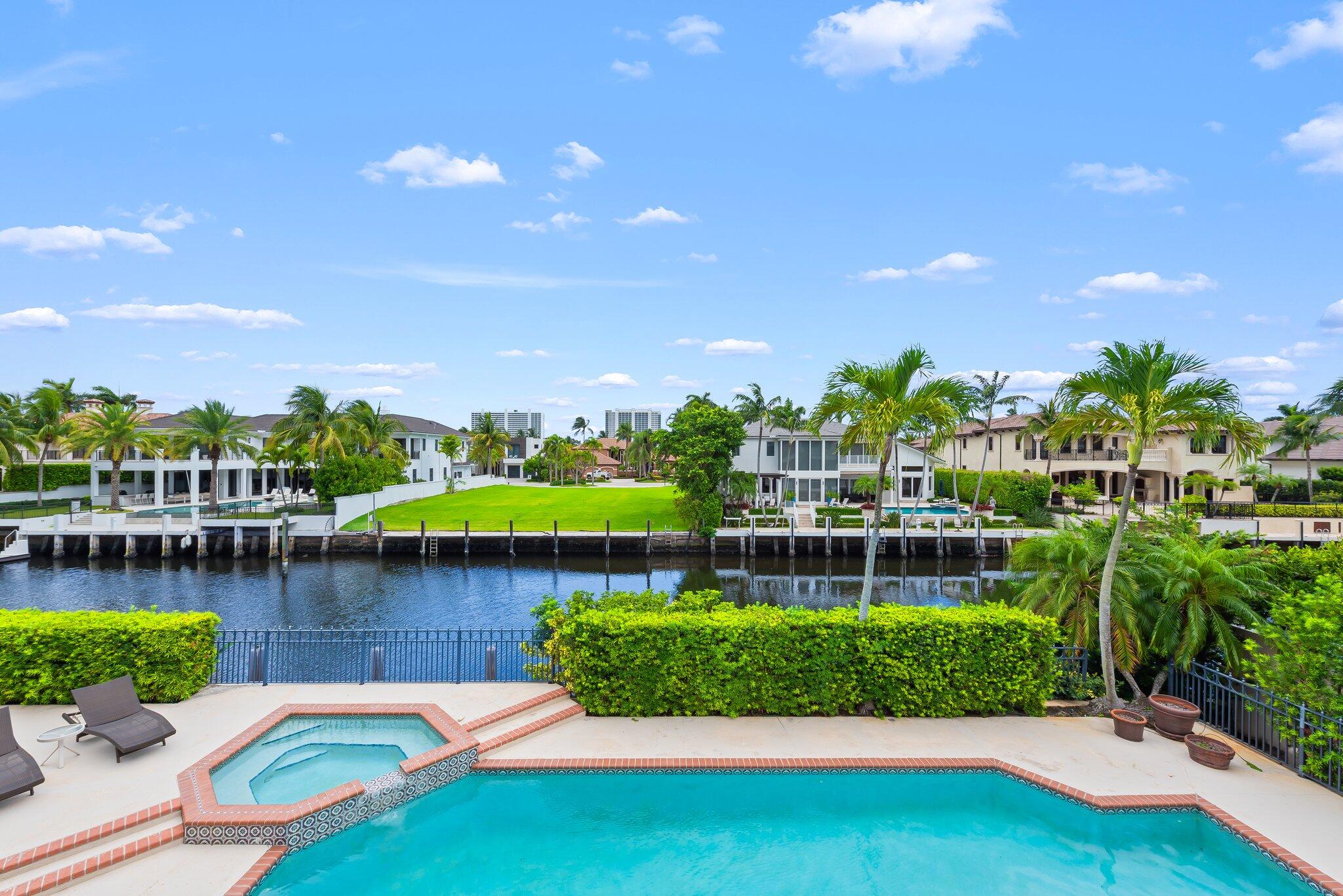 396 E Coconut Palm Road
