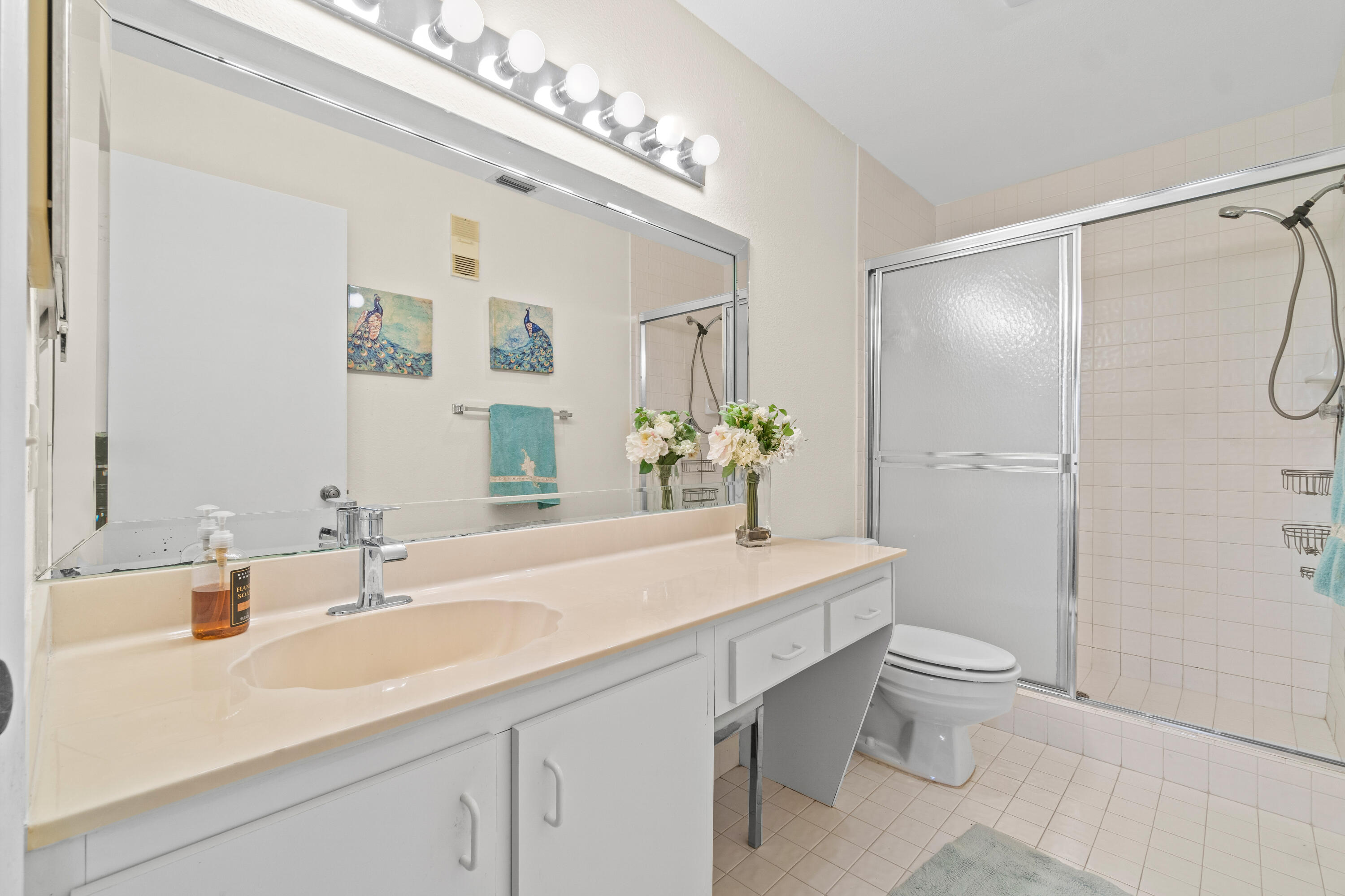 10263 N Circle Lake Drive, 201, Boynton Beach Unit: 201