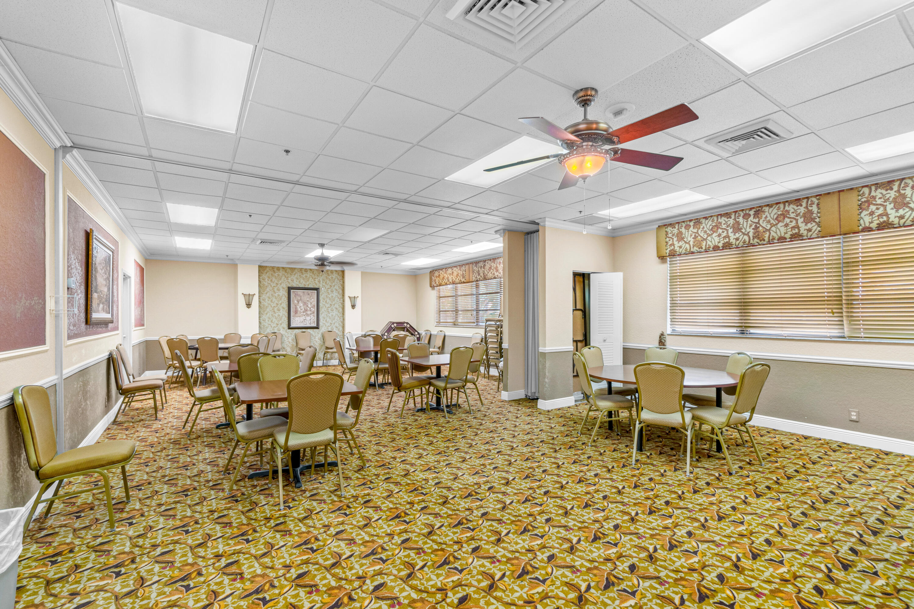 10263 N Circle Lake Drive, 201, Boynton Beach Unit: 201