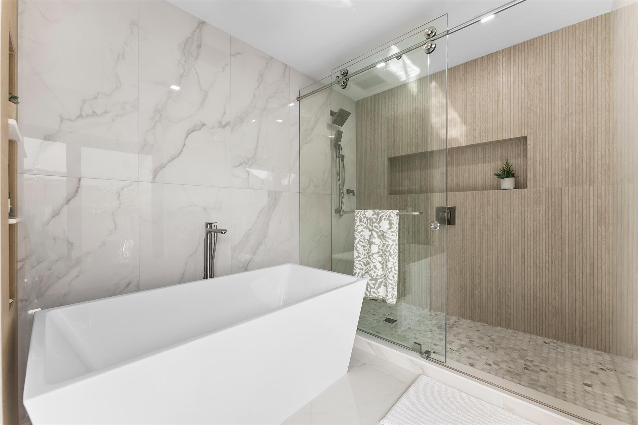 11740 Island Lakes Lane