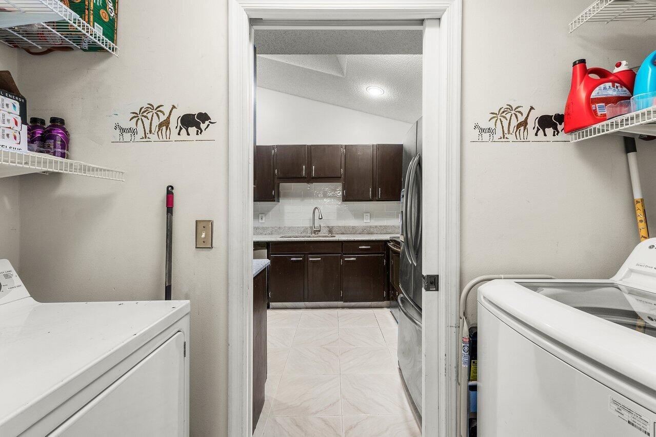 7782 Stirling Bridge Boulevard S