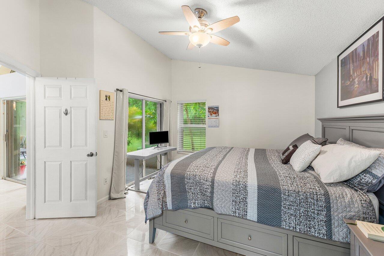 7782 Stirling Bridge Boulevard S