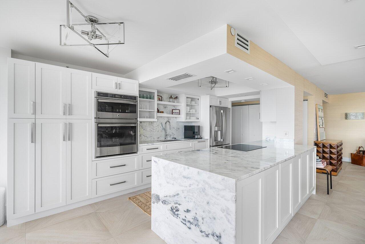 2003 N Ocean Boulevard 905