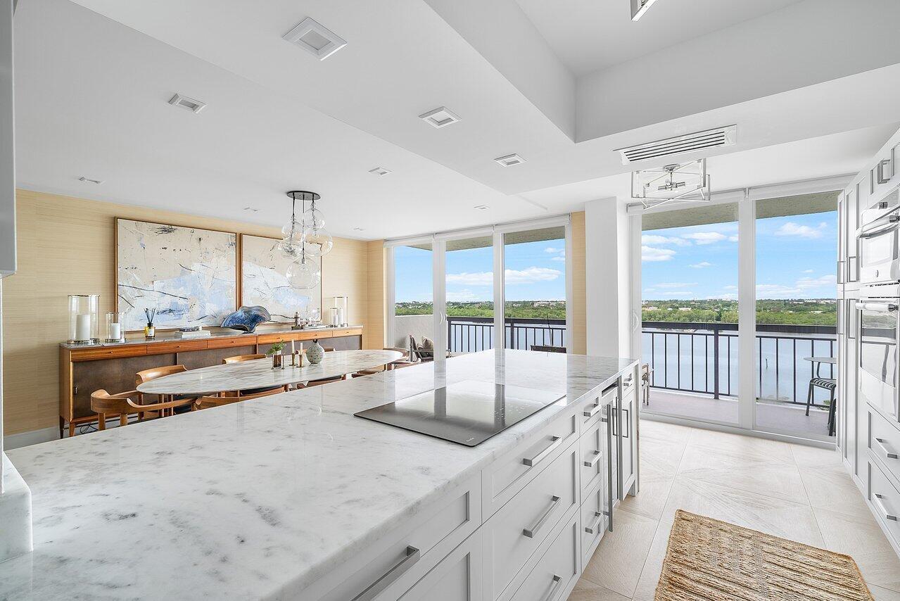 2003 N Ocean Boulevard 905