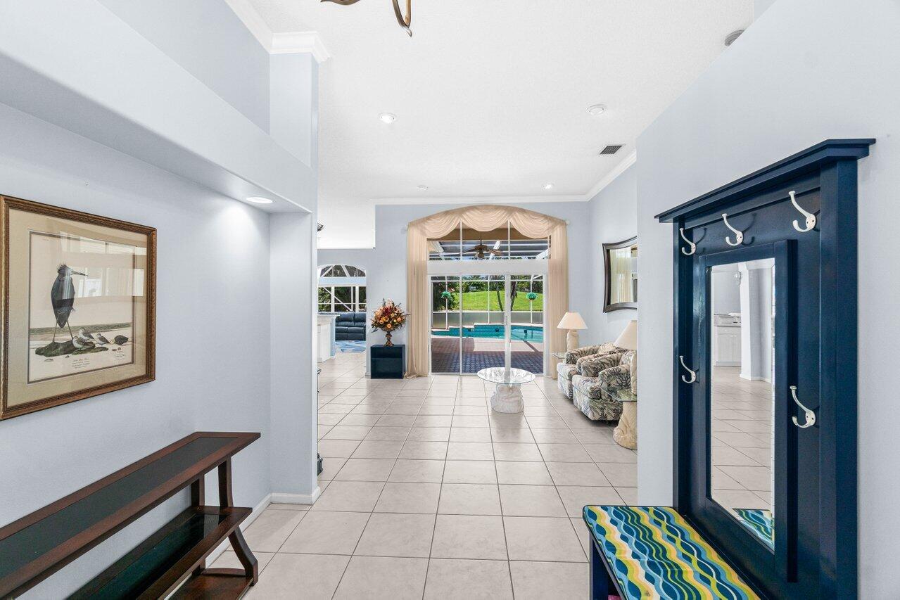 5946 Bay Hill Circle