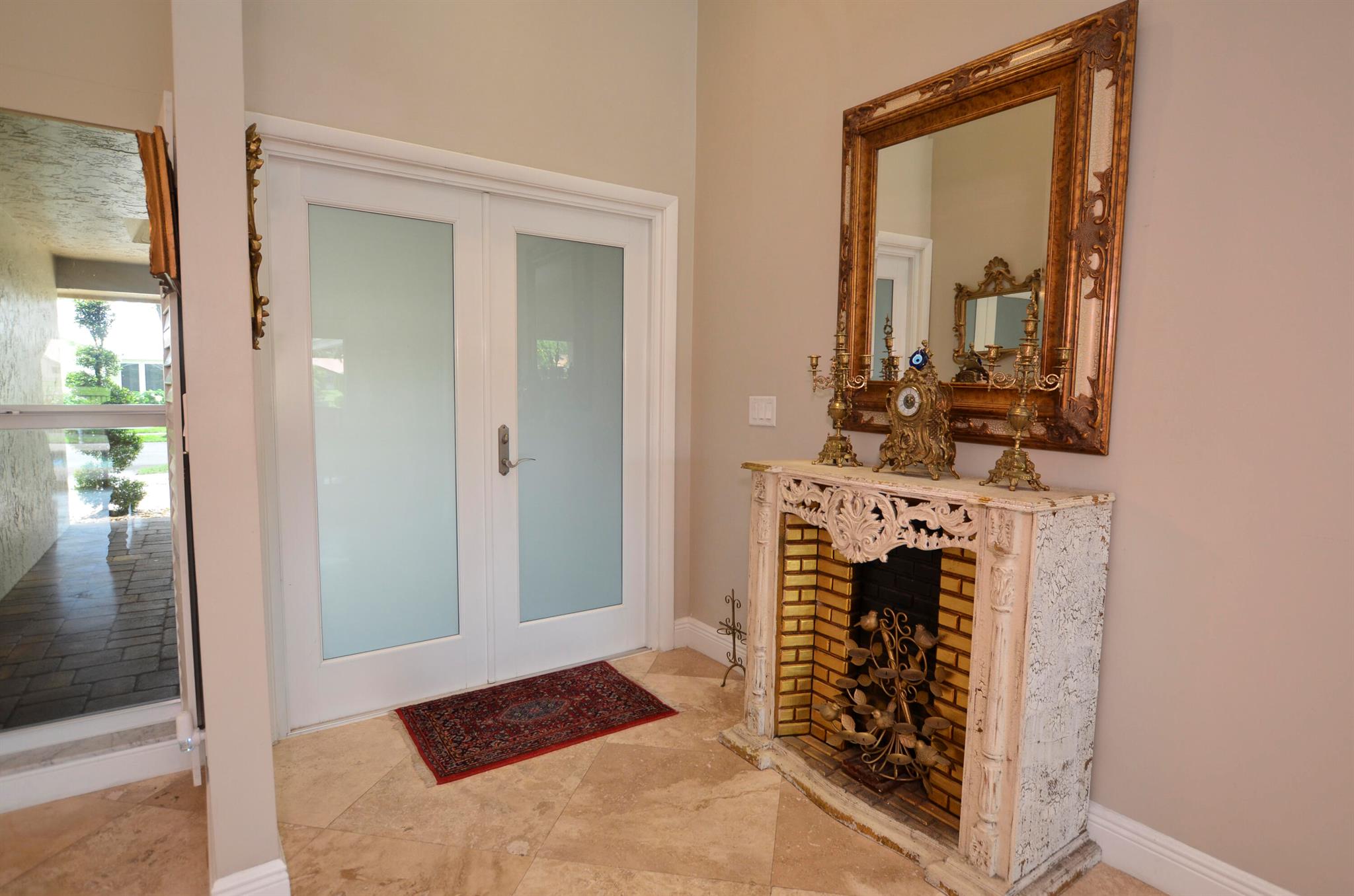 2541 NW 39th Street