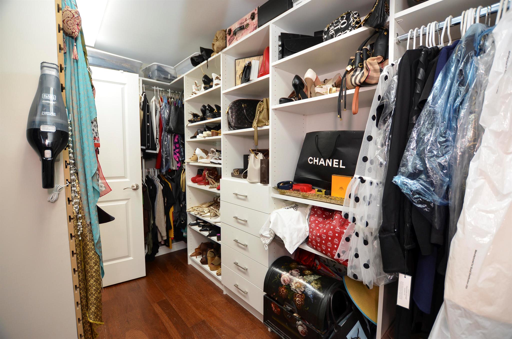 2541 NW 39th Street