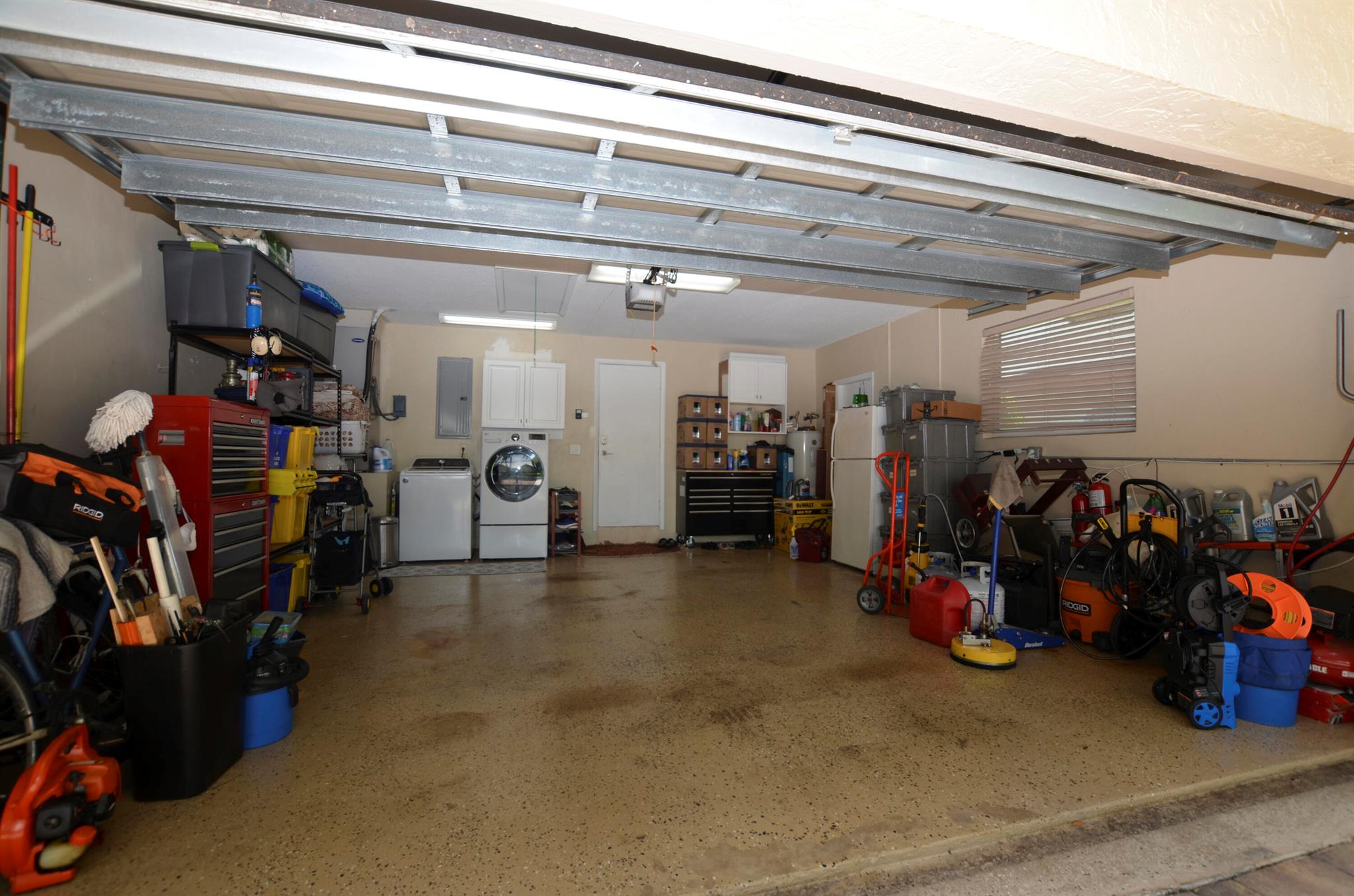 2541 NW 39th Street